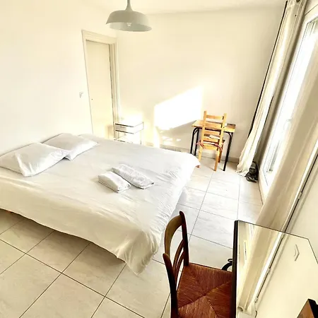 Apartment Spacious T3 With Wifi - Terrace And Parking *